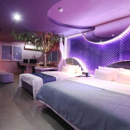 Haeundae Jun Motel Ciudad Metropolitana de Ciudad Metropolitana de Busan Exterior foto