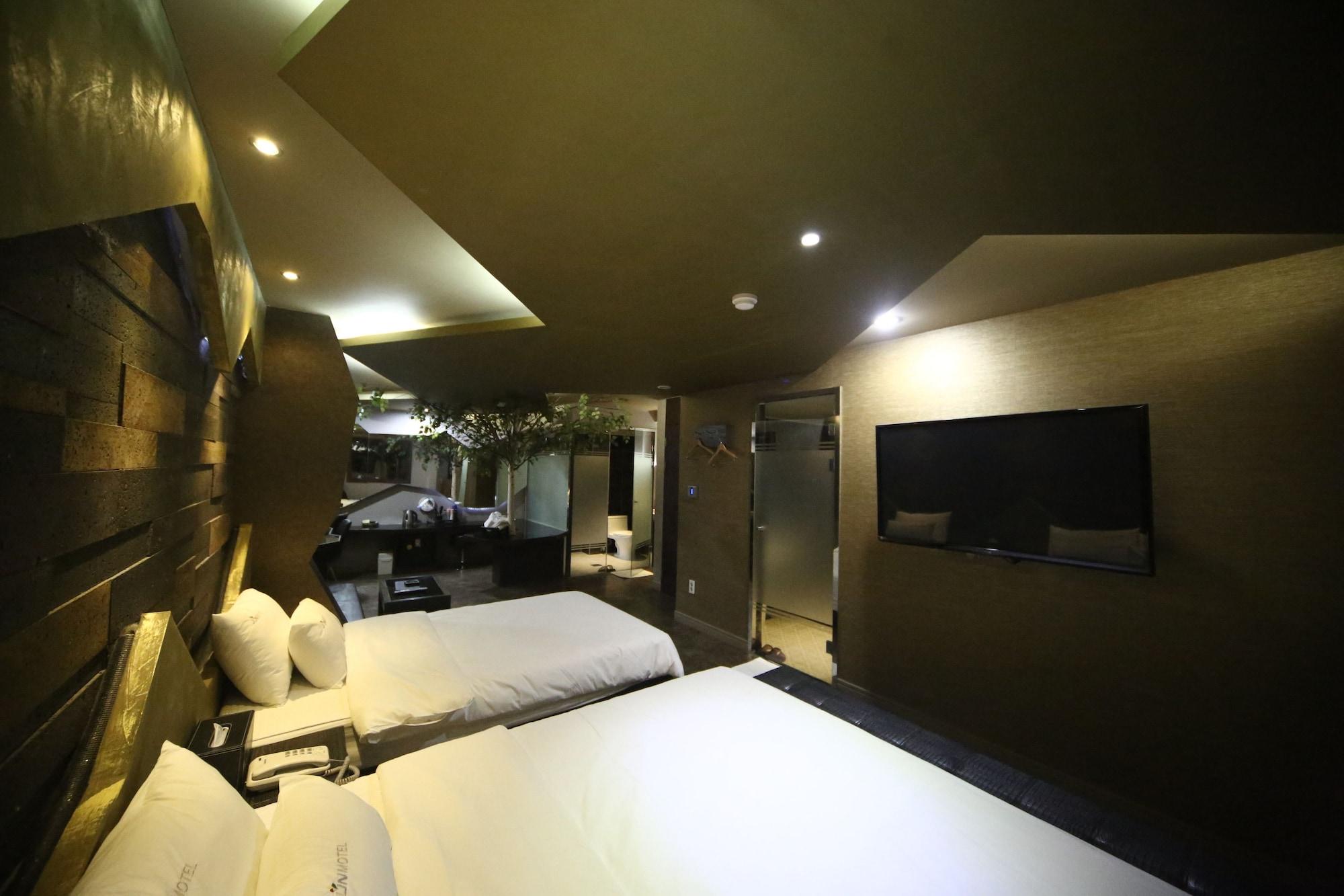 Haeundae Jun Motel Ciudad Metropolitana de Ciudad Metropolitana de Busan Exterior foto