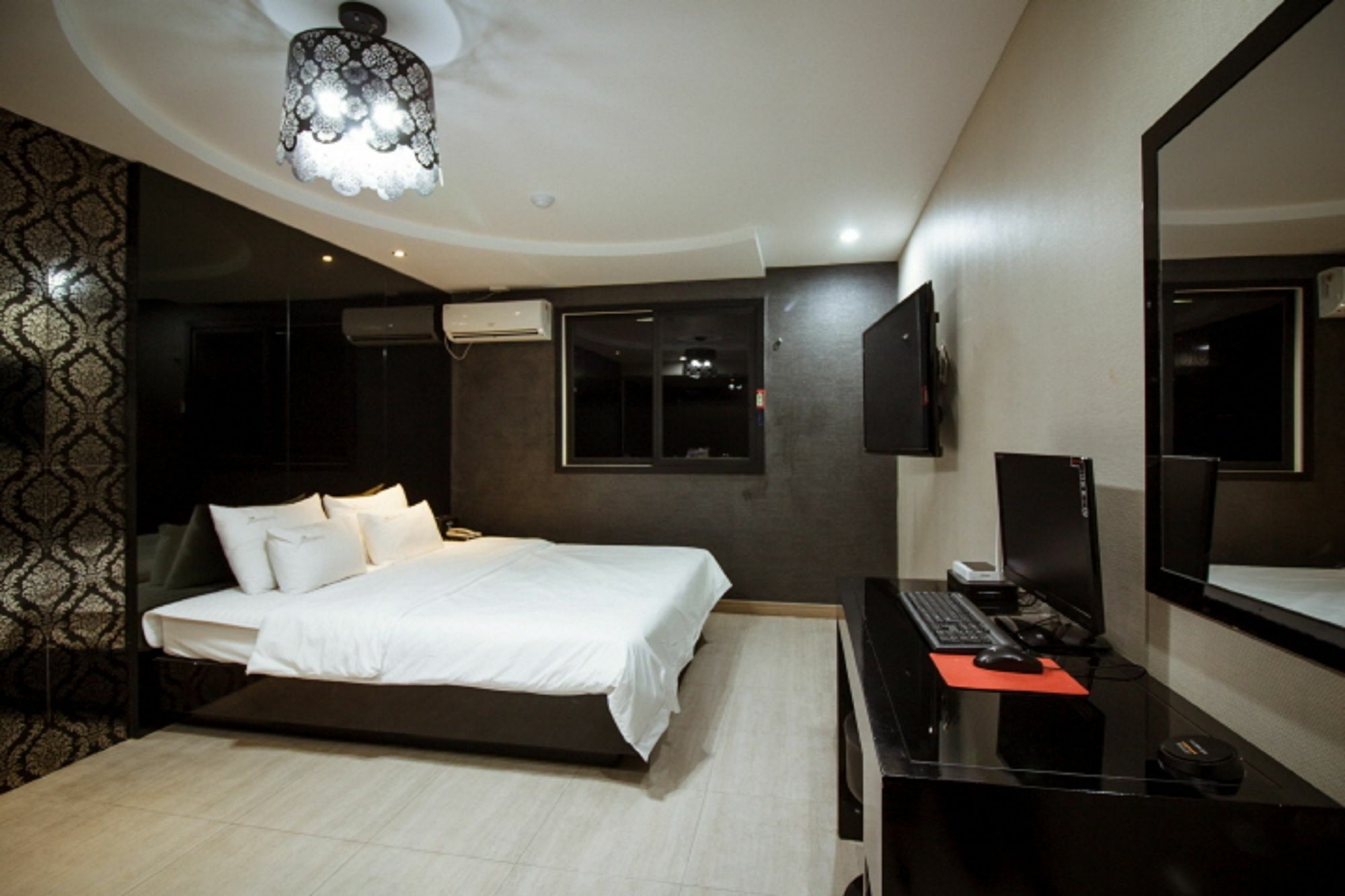 Haeundae Jun Motel Ciudad Metropolitana de Ciudad Metropolitana de Busan Exterior foto
