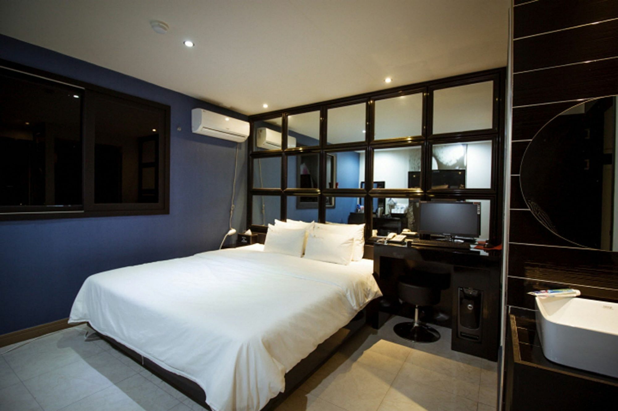 Haeundae Jun Motel Ciudad Metropolitana de Ciudad Metropolitana de Busan Exterior foto