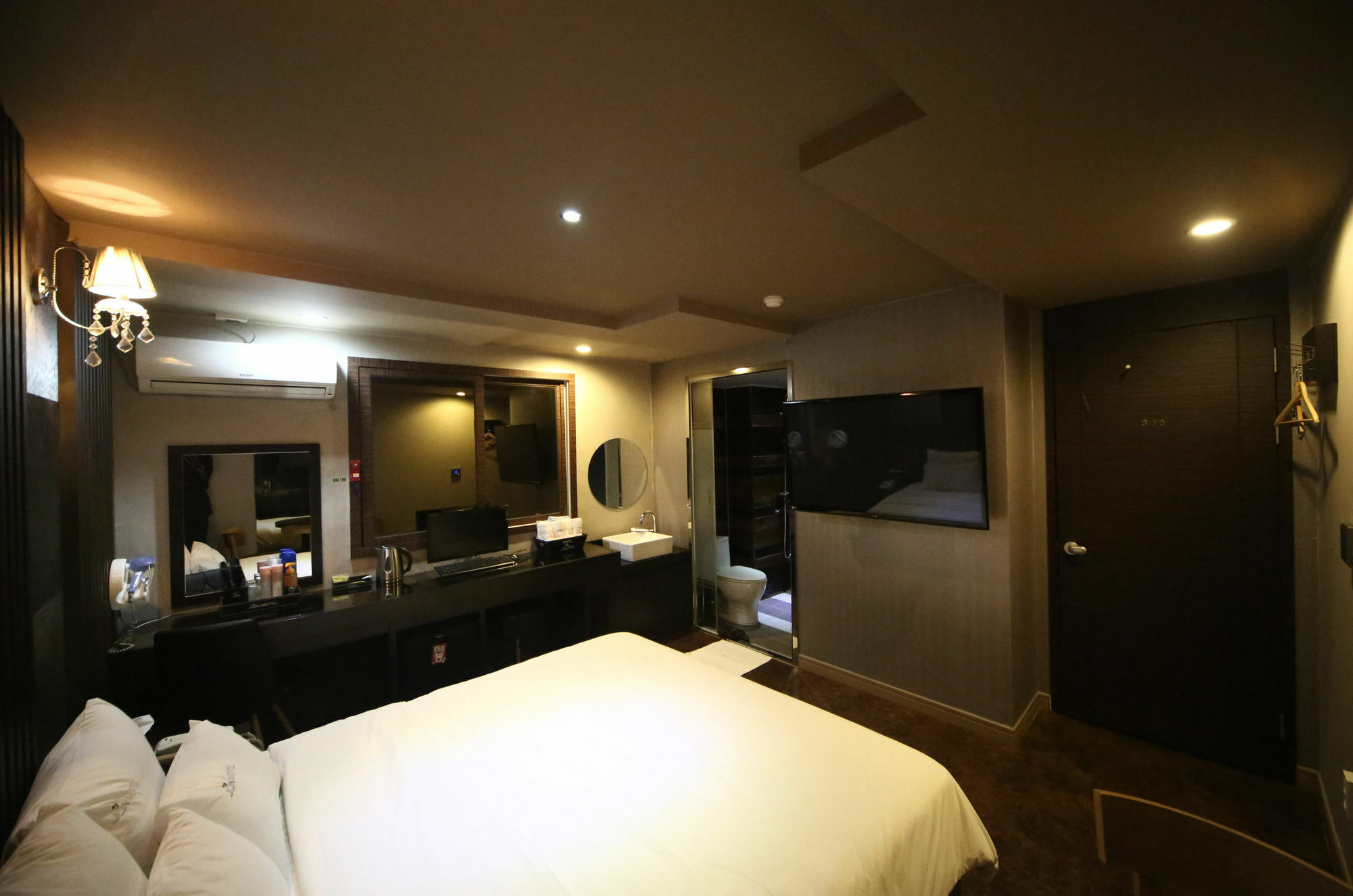 Haeundae Jun Motel Ciudad Metropolitana de Ciudad Metropolitana de Busan Exterior foto